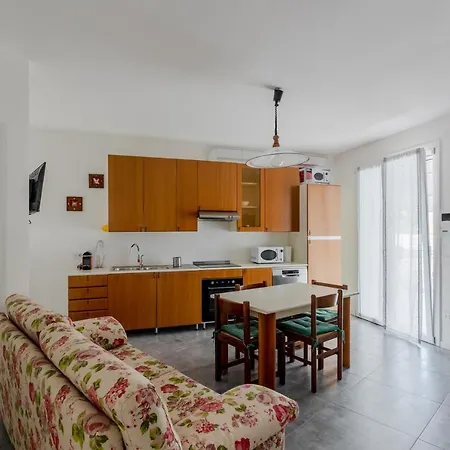Marcellina Modern Apt With Private Parking! * Mestre