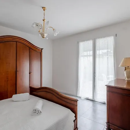 Apartment Marcellina Modern Apt With Private Parking! Mestre